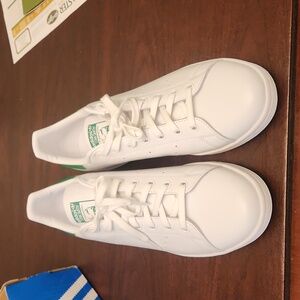 Adidas Stan Smith shoes